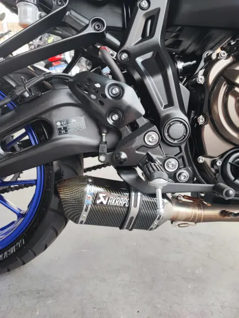 YAMAHA MT-07 700 ABS, Foto 9