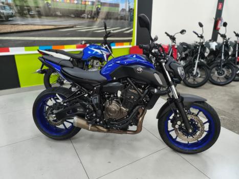 YAMAHA MT-07 700 ABS, Foto 7 YAMAHA MT-07 700 ABS, Foto 7