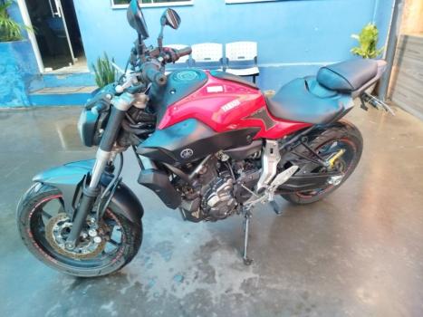 YAMAHA MT-07 700 ABS, Foto 5