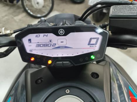 YAMAHA MT-07 700 ABS, Foto 13