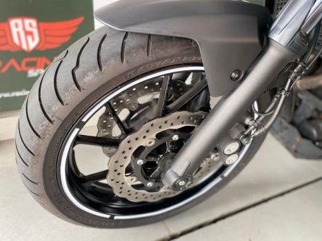 YAMAHA MT-07 700 ABS, Foto 10