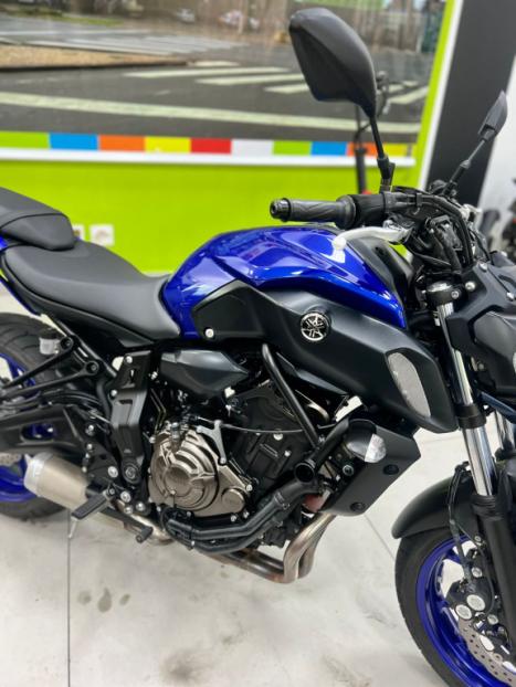 YAMAHA MT-07 700 ABS, Foto 7