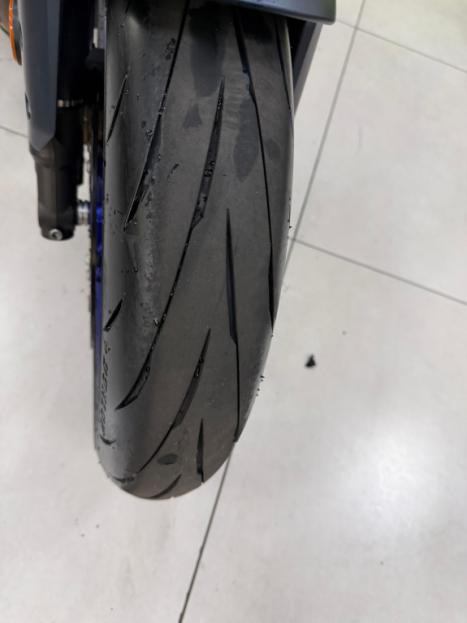 YAMAHA MT-07 700 ABS, Foto 2