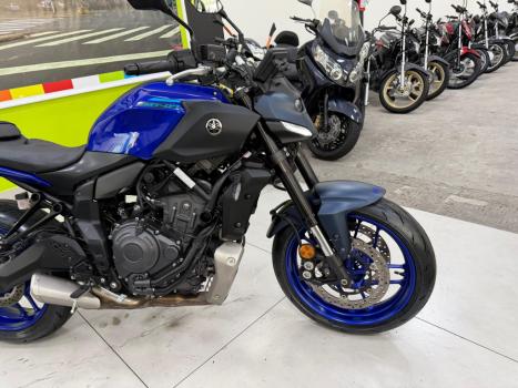 YAMAHA MT-07 700 ABS, Foto 10