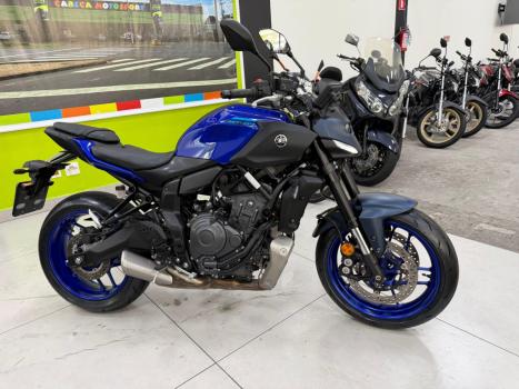 YAMAHA MT-07 700 ABS, Foto 11