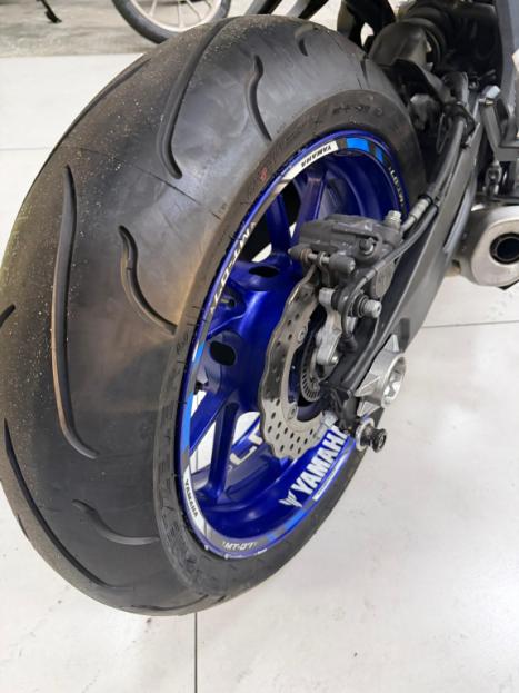 YAMAHA MT-07 700 ABS, Foto 7