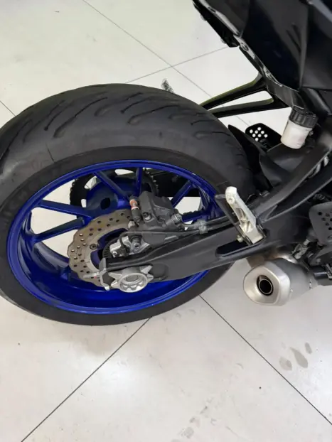 YAMAHA MT-07 700 ABS, Foto 10