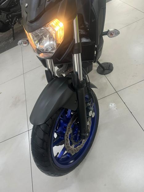 YAMAHA MT-07 700 ABS, Foto 6