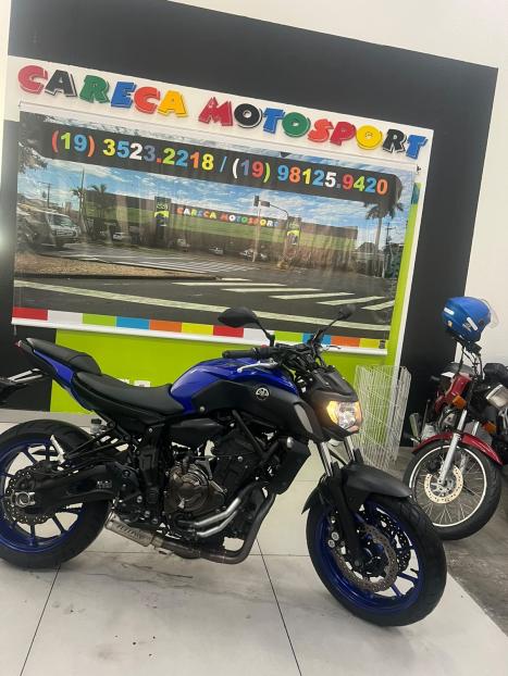 YAMAHA MT-07 700 ABS, Foto 7