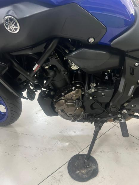 YAMAHA MT-07 700 ABS, Foto 13