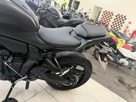 YAMAHA MT-07 700 ABS, Foto 5