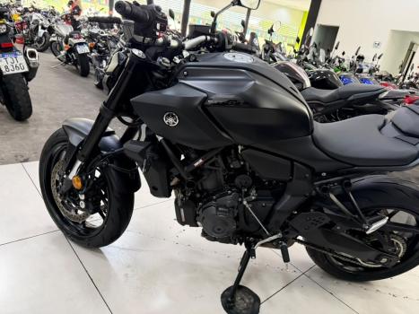 YAMAHA MT-07 700 ABS, Foto 7