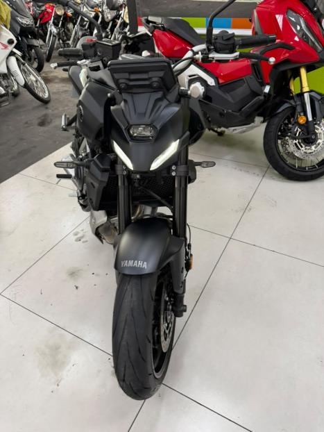 YAMAHA MT-07 700 ABS, Foto 11
