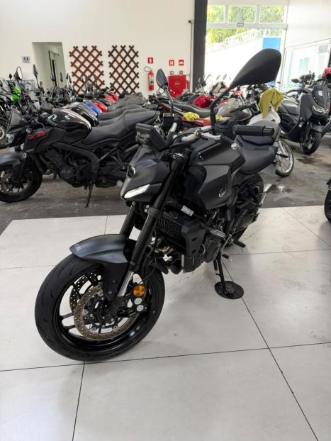 YAMAHA MT-07 700 ABS, Foto 12