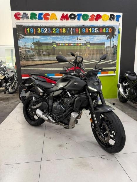 YAMAHA MT-07 700 ABS, Foto 17