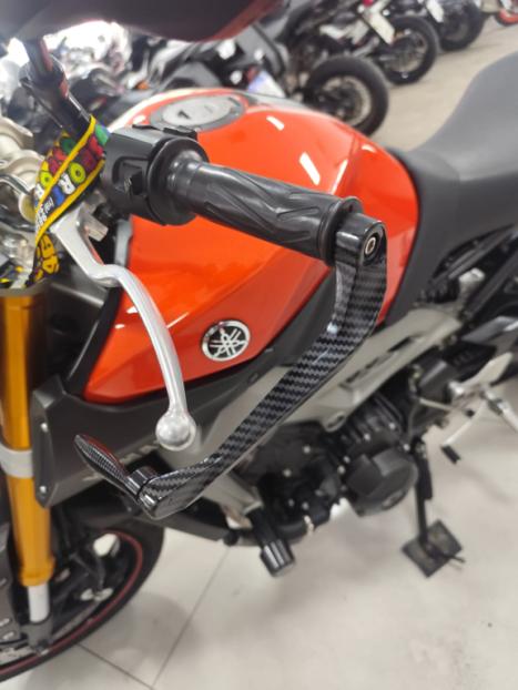 YAMAHA MT-09 850 , Foto 13 YAMAHA MT-09 850 , Foto 13