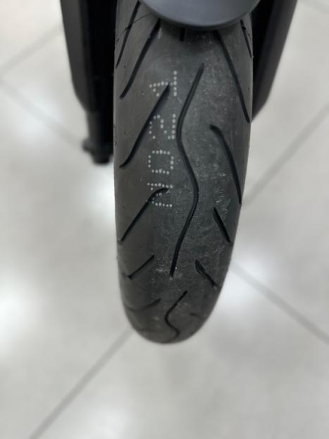 YAMAHA MT-09 850 , Foto 2