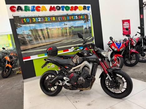 YAMAHA MT-09 850 , Foto 1