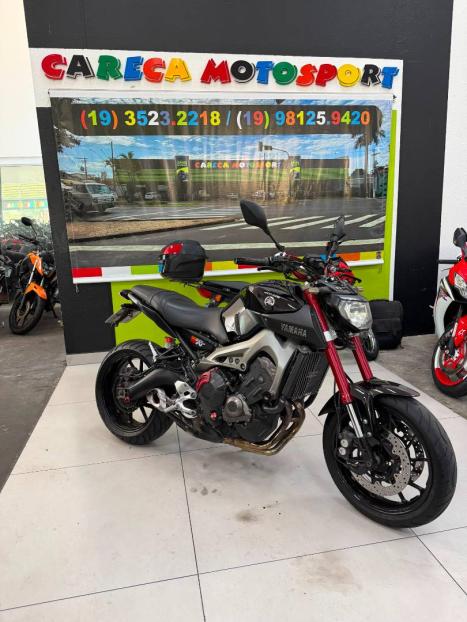 YAMAHA MT-09 850 , Foto 10