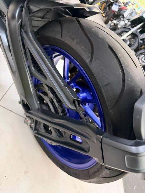 YAMAHA MT-09 850 , Foto 10