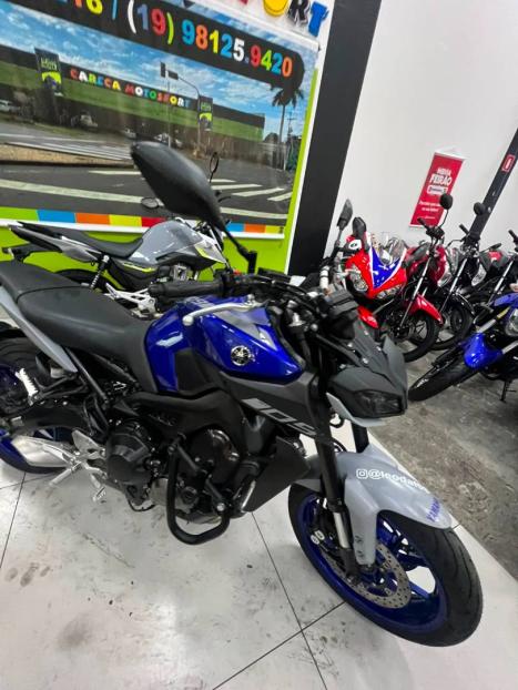 YAMAHA MT-09 850 , Foto 5