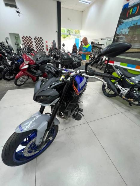 YAMAHA MT-09 850 , Foto 8