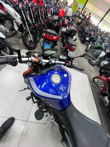 YAMAHA MT-09 850 , Foto 16