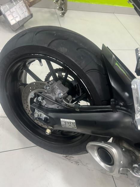 YAMAHA MT-09 850 , Foto 2