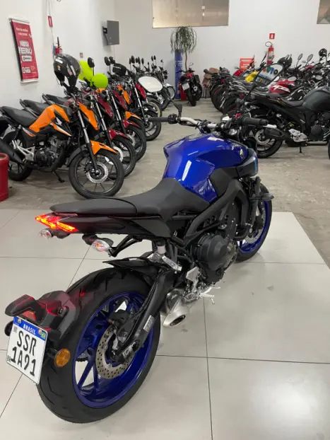 YAMAHA MT-09 850 ABS, Foto 15