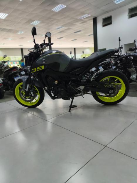 YAMAHA MT-09 850 ABS, Foto 8