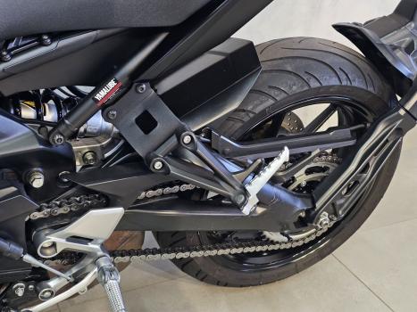 YAMAHA MT-09 850 ABS, Foto 6