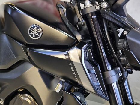 YAMAHA MT-09 850 ABS, Foto 8