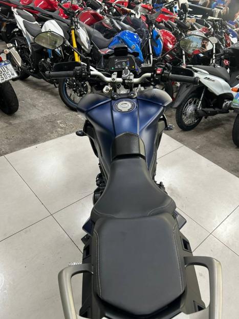 YAMAHA MT-09 850 ABS, Foto 5