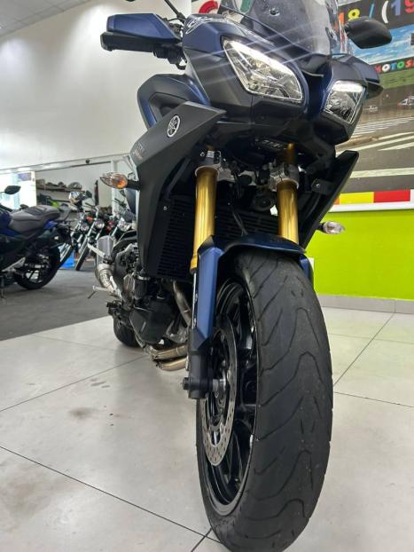YAMAHA MT-09 850 ABS, Foto 7