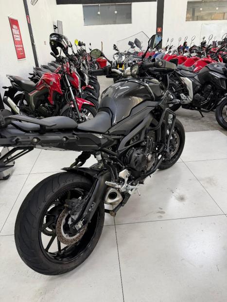 YAMAHA MT-09 850 ABS, Foto 7