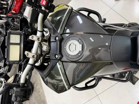 YAMAHA MT-09 850 ABS, Foto 9