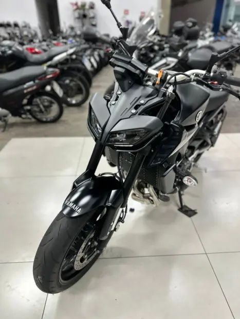 YAMAHA MT-09 Tracer 850 , Foto 6
