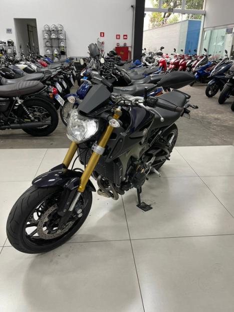YAMAHA MT-09 Tracer GT 900 , Foto 8