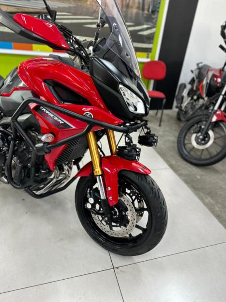 YAMAHA MT-09 Tracer GT 900 , Foto 4