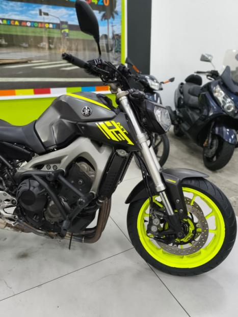 YAMAHA MT-09 Tracer 850 , Foto 2