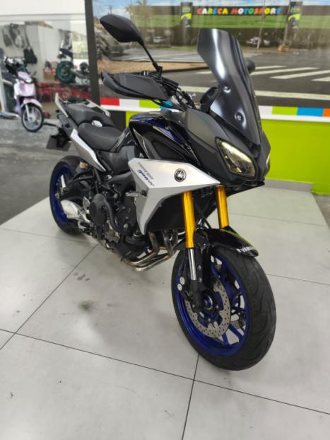 YAMAHA MT-09 Tracer GT 900 , Foto 4