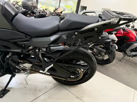 YAMAHA MT-09 Tracer GT 900 , Foto 3