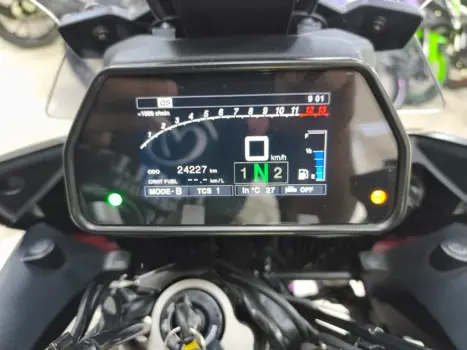 YAMAHA MT-09 Tracer GT 900 , Foto 12