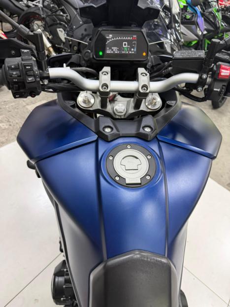 YAMAHA MT-09 Tracer GT 900 , Foto 2