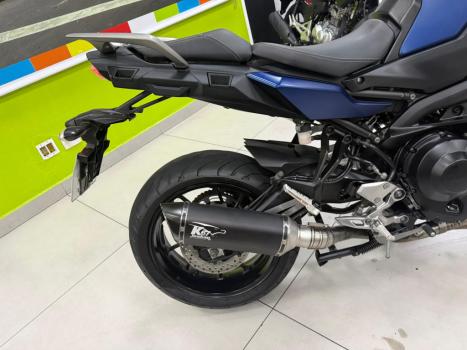 YAMAHA MT-09 Tracer GT 900 , Foto 4