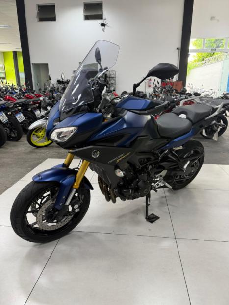 YAMAHA MT-09 Tracer GT 900 , Foto 14