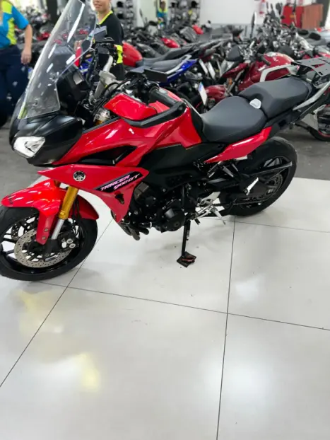 YAMAHA MT-09 Tracer GT 900 , Foto 12