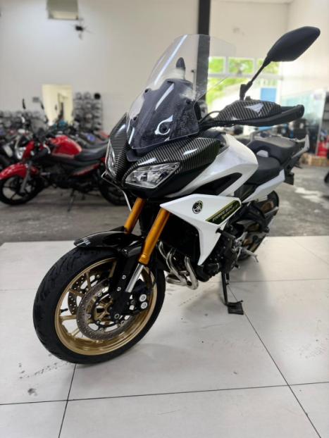 YAMAHA MT-09 Tracer GT 900 , Foto 2