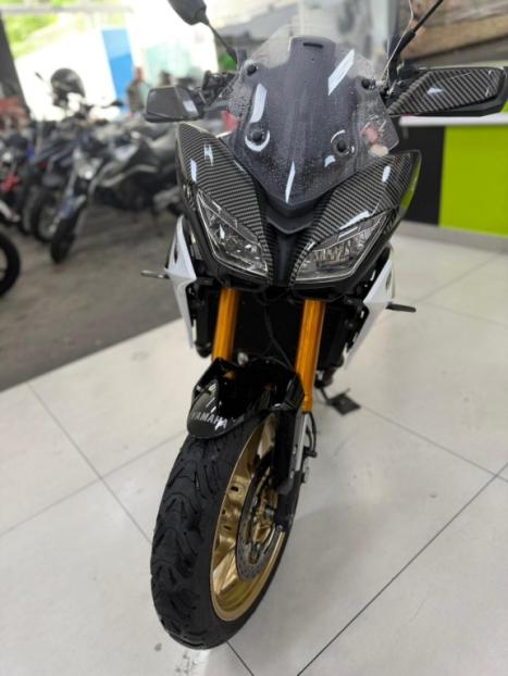YAMAHA MT-09 Tracer GT 900 , Foto 3