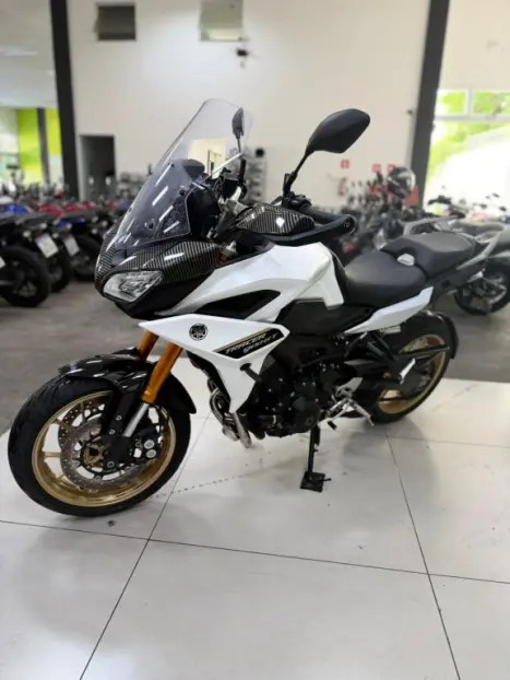 YAMAHA MT-09 Tracer GT 900 , Foto 9